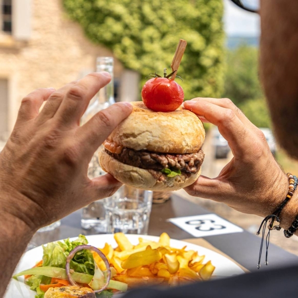 Les Boissons - Restaurant Le Sade - restaurant LACOSTE - Repas de Groupe Lacoste